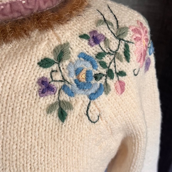 Bibelot wool sweater - Picture 11 of 11